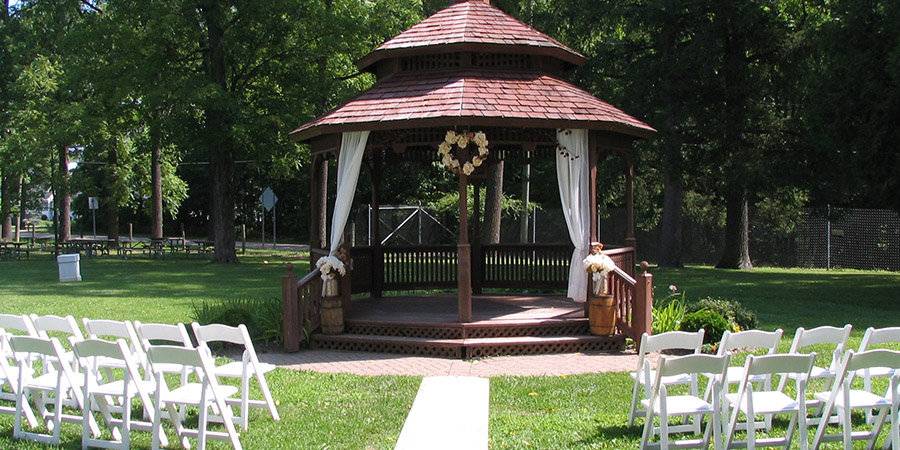 Weddings - Huron-Clinton Metroparks
